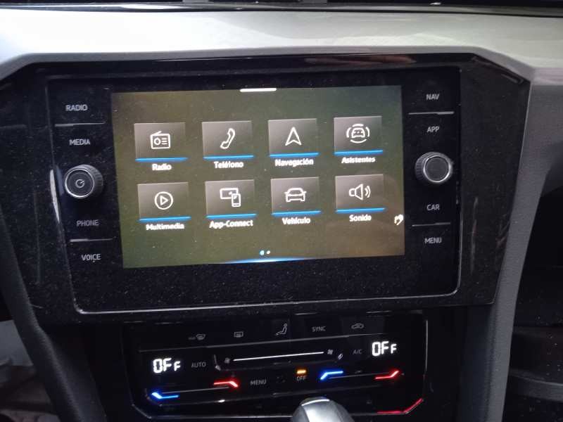 volkswagen passat variant (cb5) del año 2023