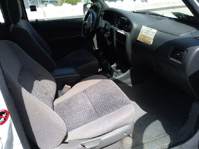 mazda b-serie (un) del año 2002