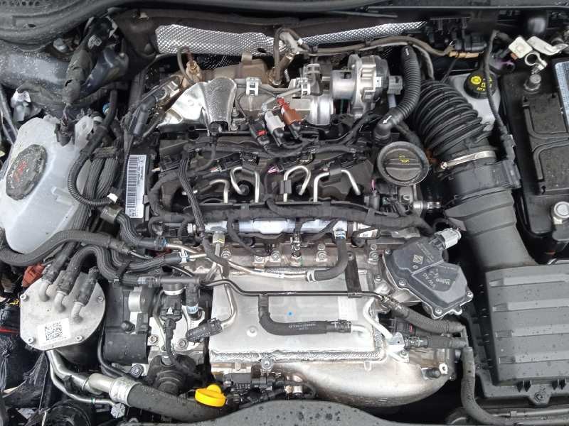 volkswagen passat variant (cb5) del año 2023