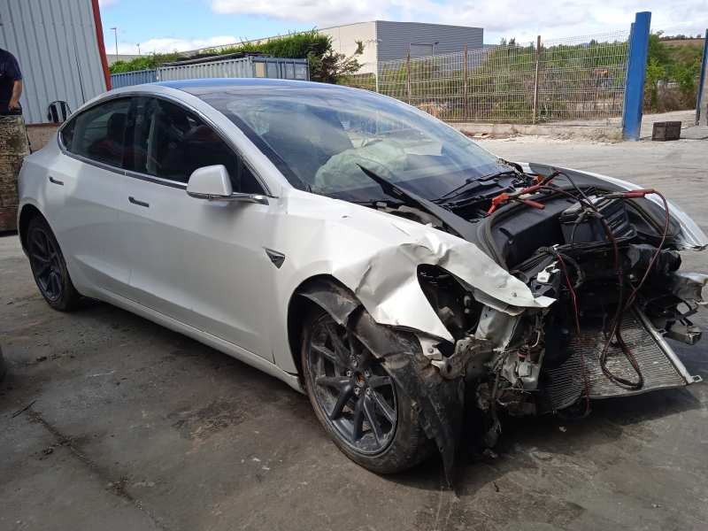 tesla model 3 del año 2020