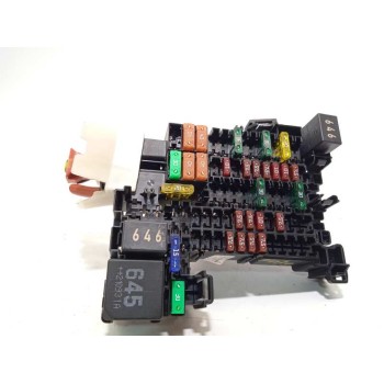 Recambio de caja reles / fusibles para skoda octavia lim. (nx3) 2.0 tdi referencia OEM IAM 5WA937615  