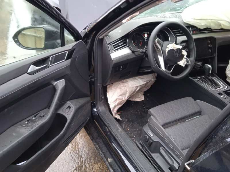 volkswagen passat variant (cb5) del año 2023