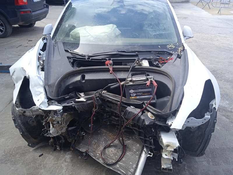 tesla model 3 del año 2020