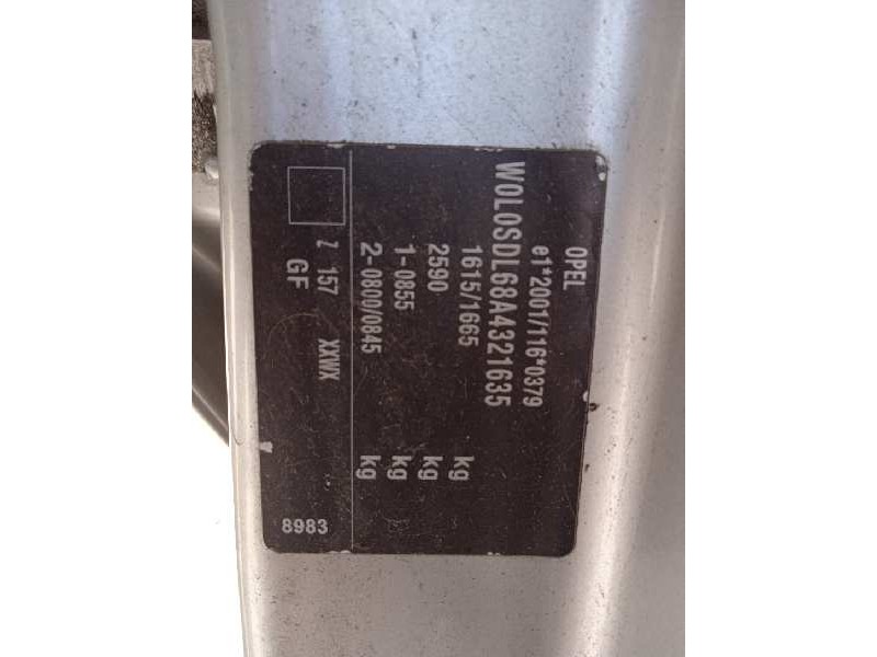 opel corsa d del año 2010