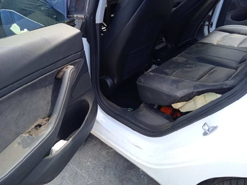 tesla model 3 del año 2020