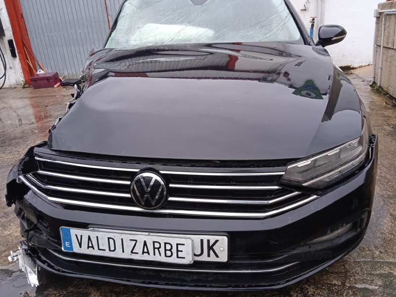 volkswagen passat variant (cb5) del año 2023