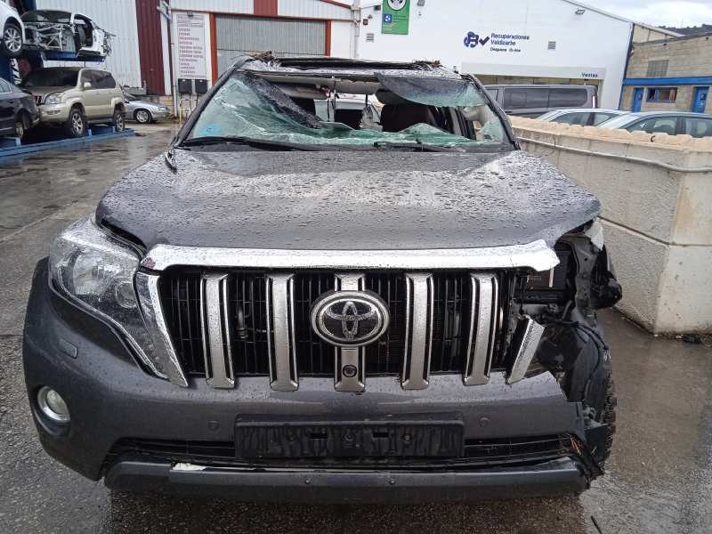 toyota land cruiser (j15) del año 2015