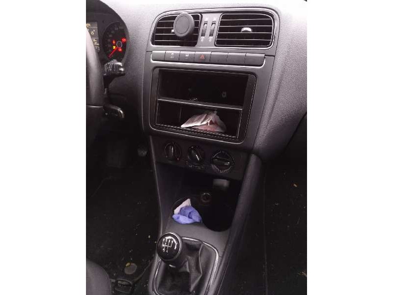 volkswagen polo (6r1) del año 2013