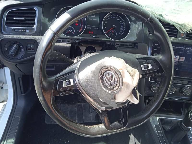 volkswagen golf vii lim. (bq1) del año 2017