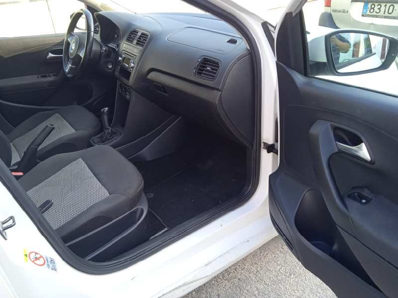 volkswagen polo (6r1) del año 2010