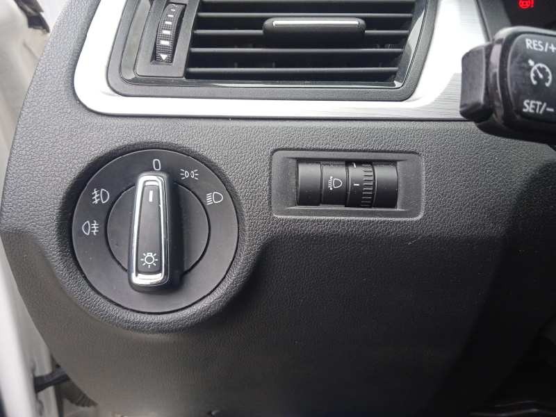 skoda spaceback (5h) del año 2016