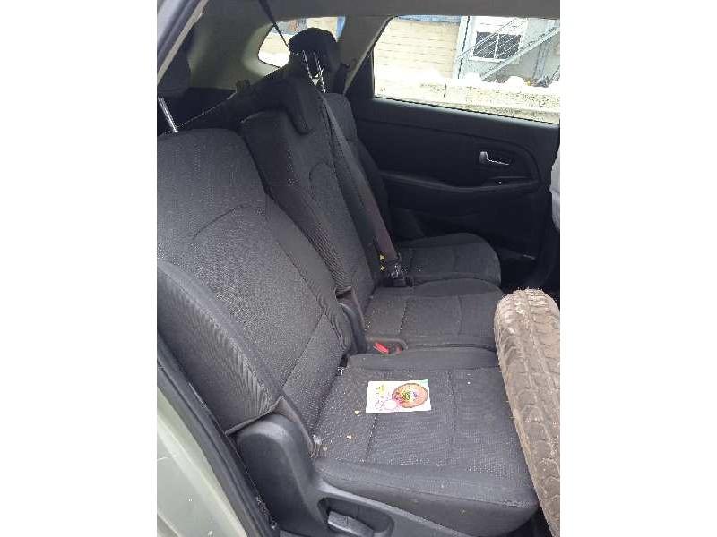 kia carens ( ) del año 2016