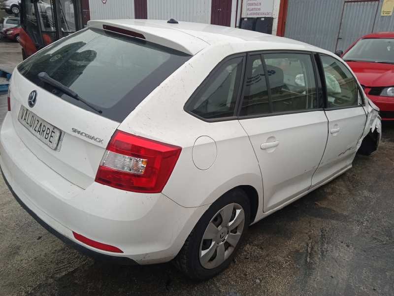 skoda spaceback (5h) del año 2016