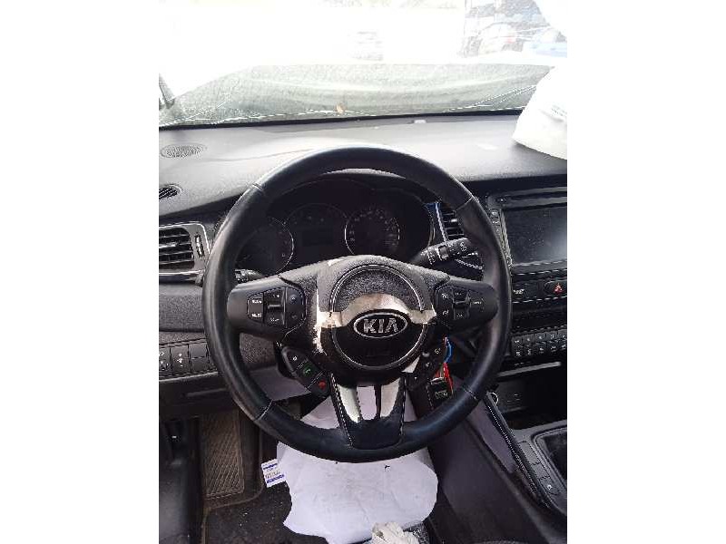 kia carens ( ) del año 2016