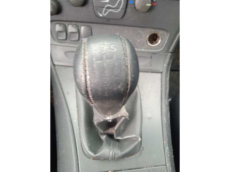 volvo v70 familiar del año 2001