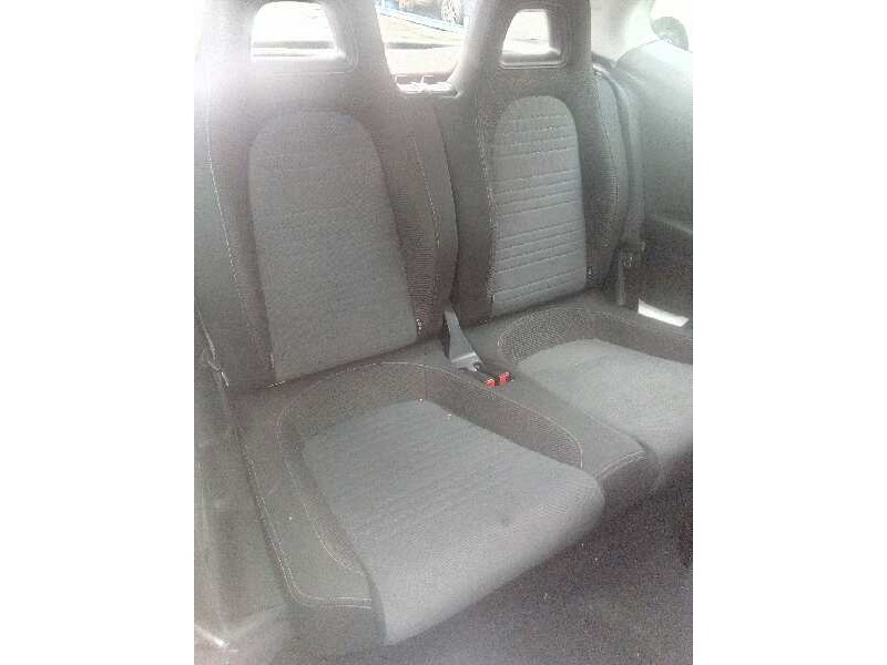 volkswagen scirocco (137) del año 2011