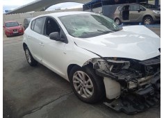 renault megane iii berlina 5 p del año 2015