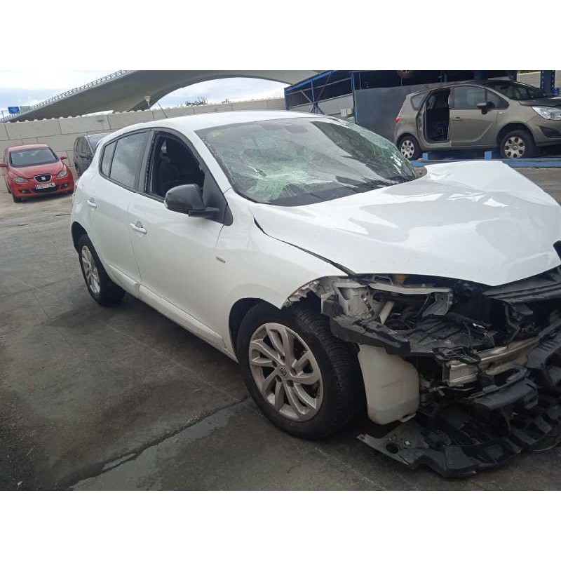 renault megane iii berlina 5 p del año 2015
