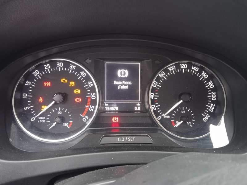 skoda spaceback (5h) del año 2016