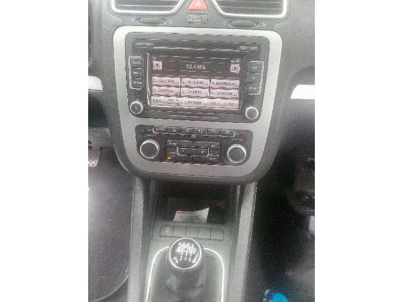 volkswagen scirocco (137) del año 2011