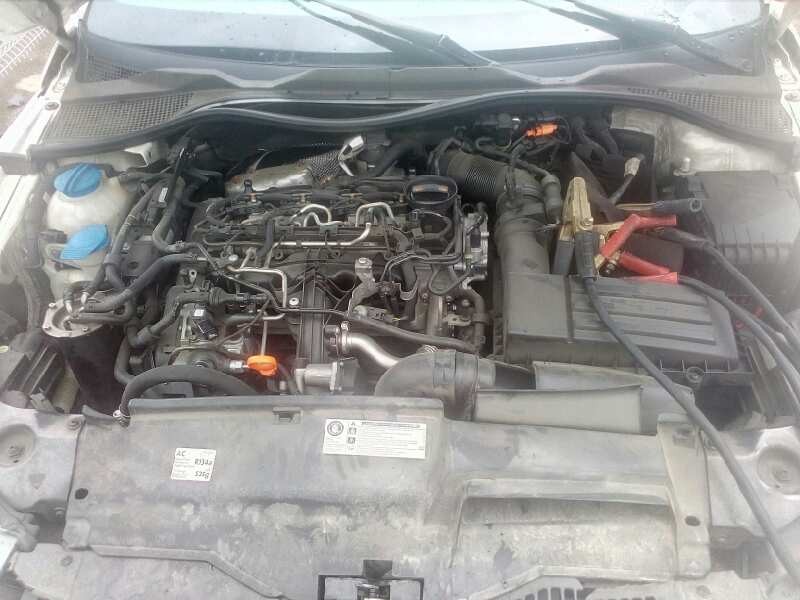 volkswagen scirocco (137) del año 2011