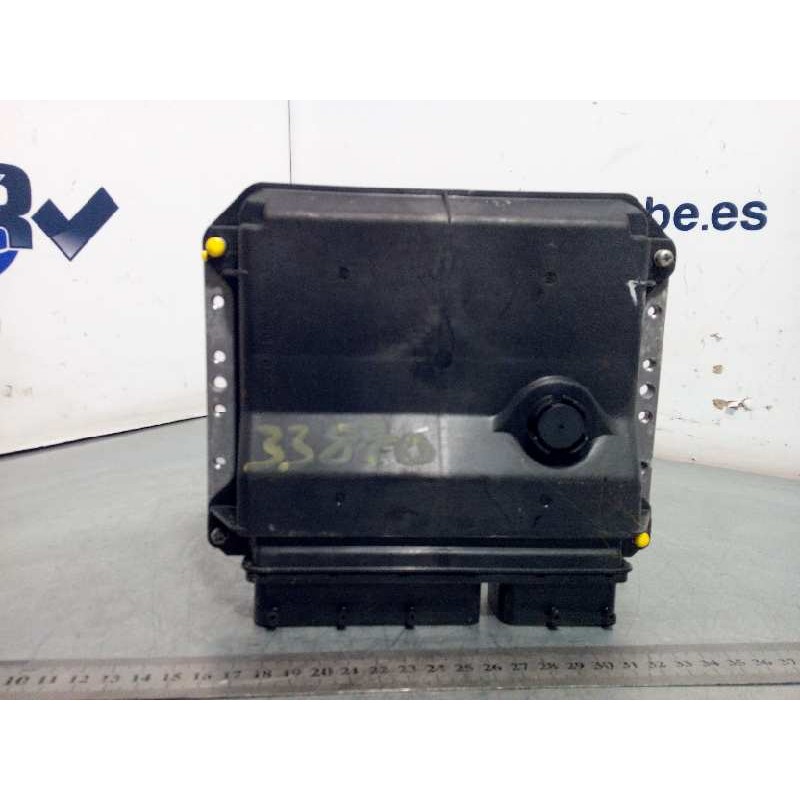 Recambio de centralita motor uce para toyota auris active referencia OEM IAM 8966102S50  MB2753004894