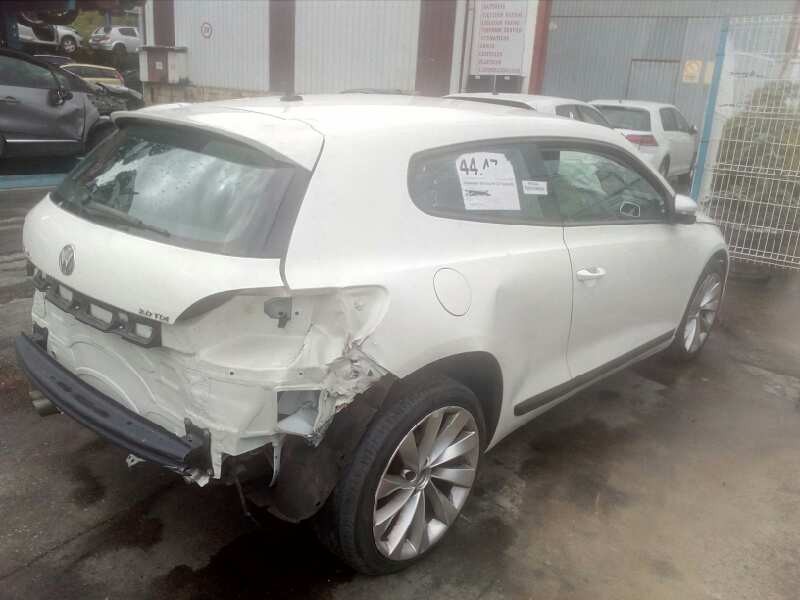 volkswagen scirocco (137) del año 2011