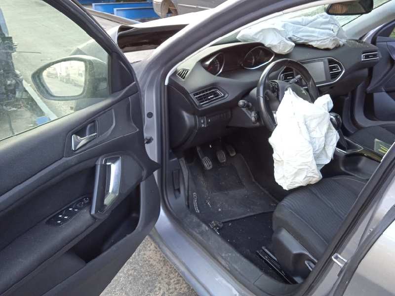 peugeot 308 del año 2013