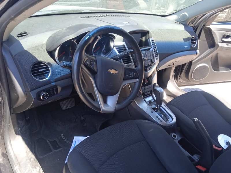 chevrolet cruze hatchback del año 2012