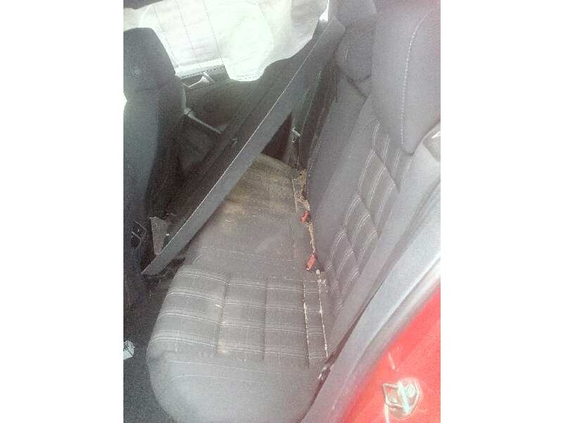 volkswagen golf vi (5k1) del año 2010