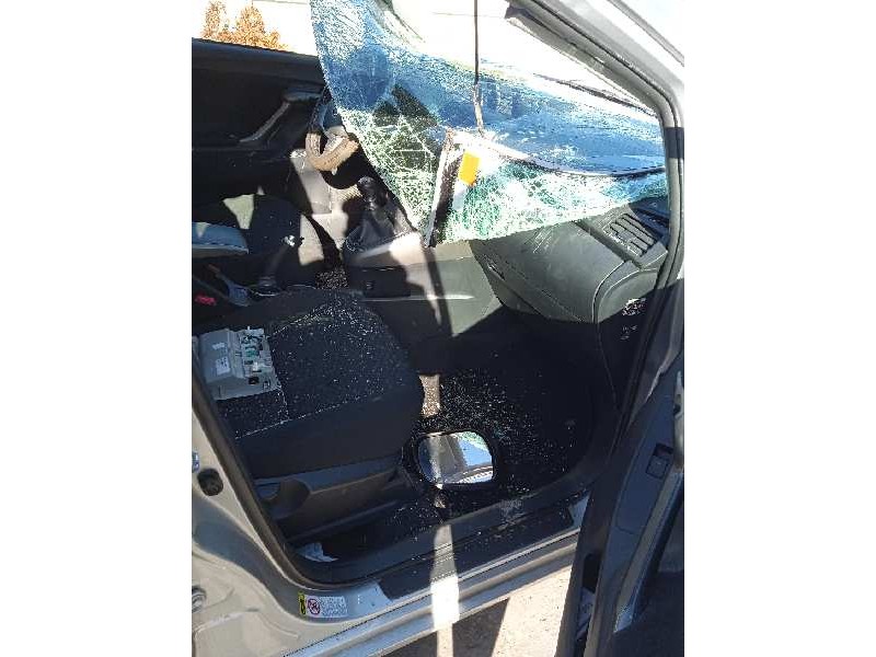 toyota verso del año 2010