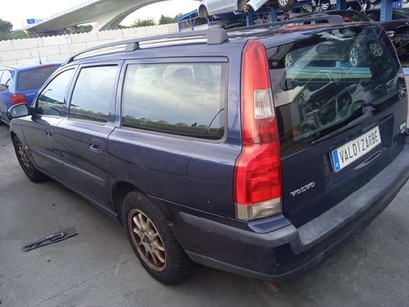 volvo v70 familiar del año 2001