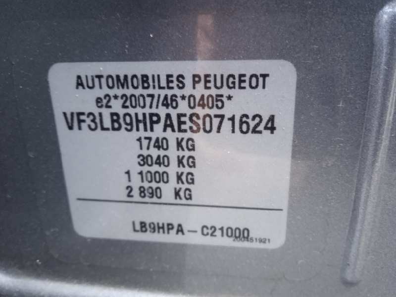 peugeot 308 del año 2013