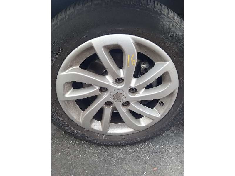 renault megane iii berlina 5 p del año 2015