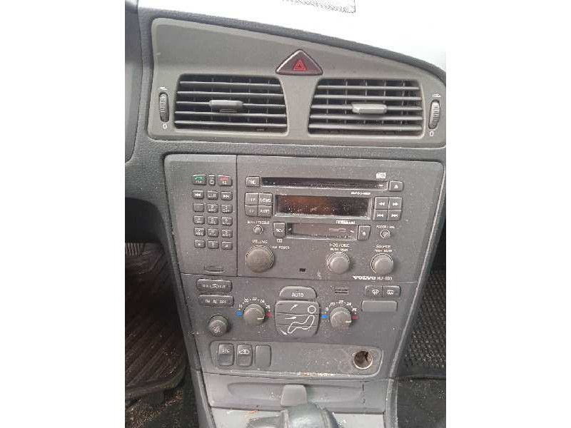 volvo v70 familiar del año 2001