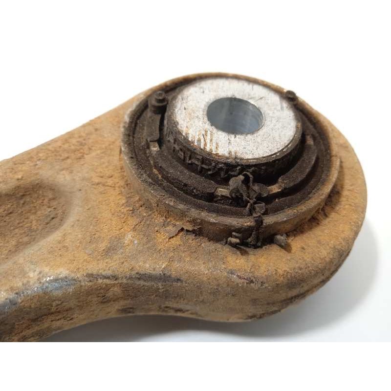 Recambio de brazo suspension inferior trasero derecho para bmw serie 7 (f01/f02) 730ld referencia OEM IAM 33326775902  