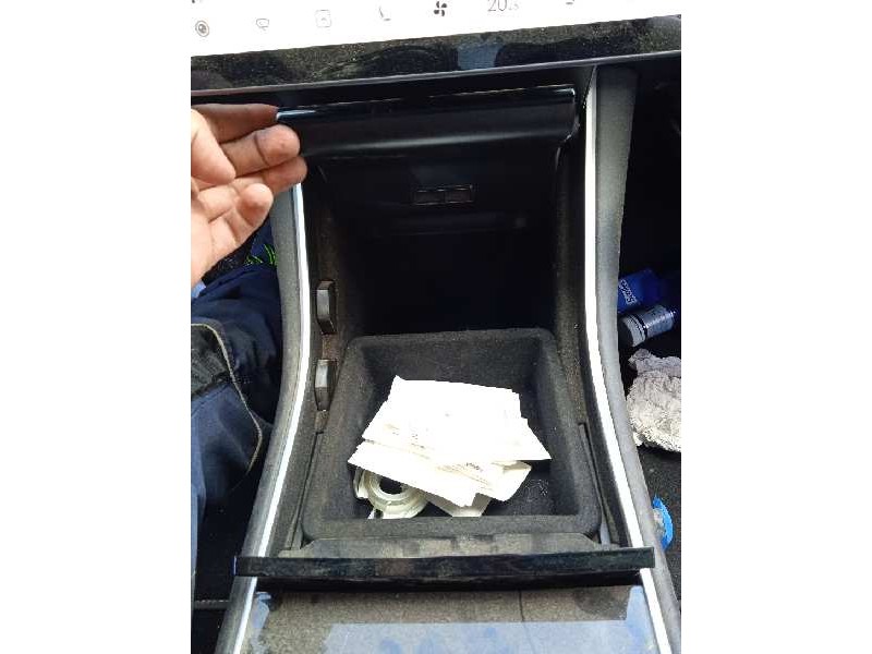 tesla model 3 del año 2020