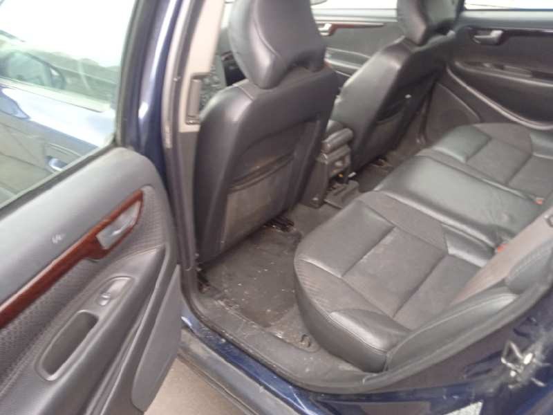 volvo v70 familiar del año 2001