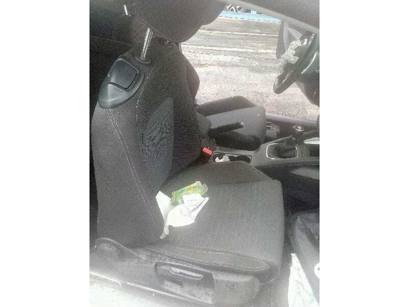 volkswagen scirocco (137) del año 2011