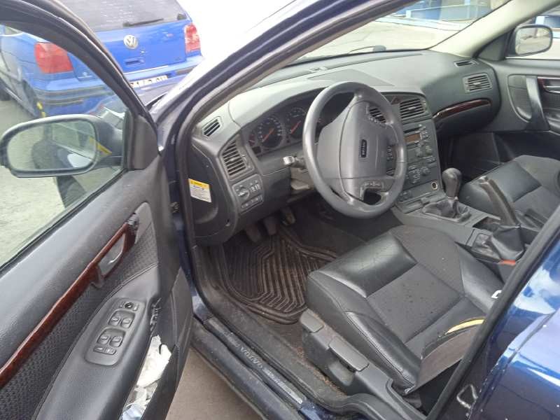 volvo v70 familiar del año 2001