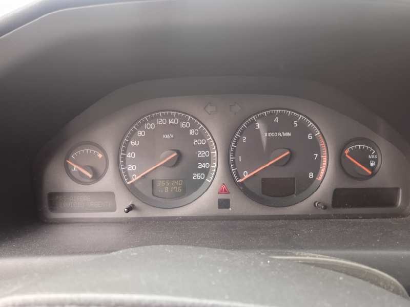 volvo v70 familiar del año 2001