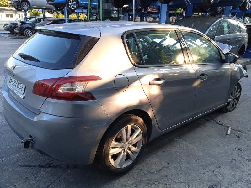 peugeot 308 del año 2013