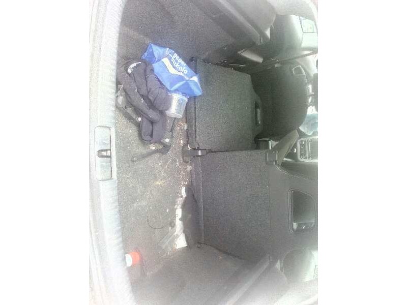 volkswagen scirocco (137) del año 2011