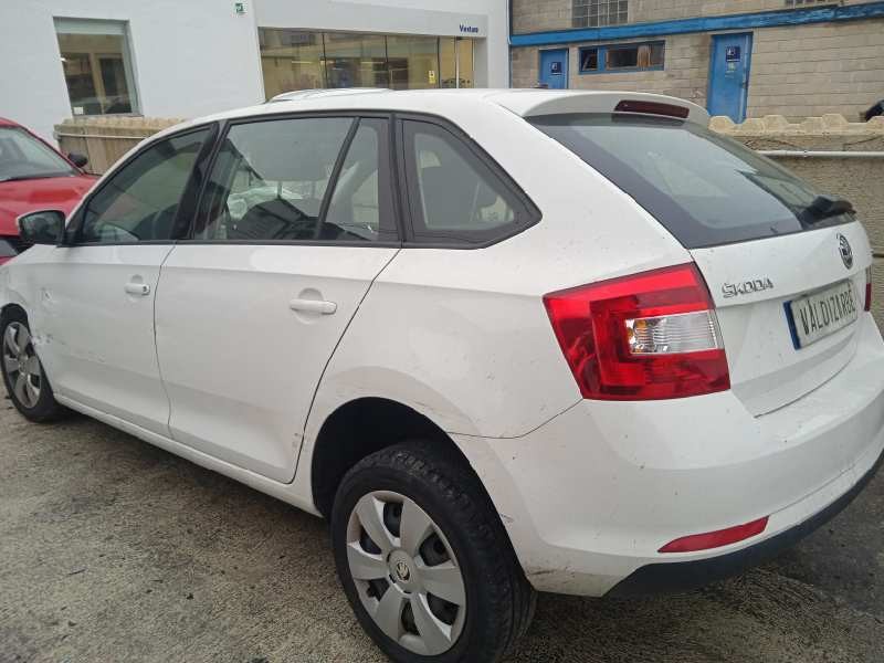 skoda spaceback (5h) del año 2016