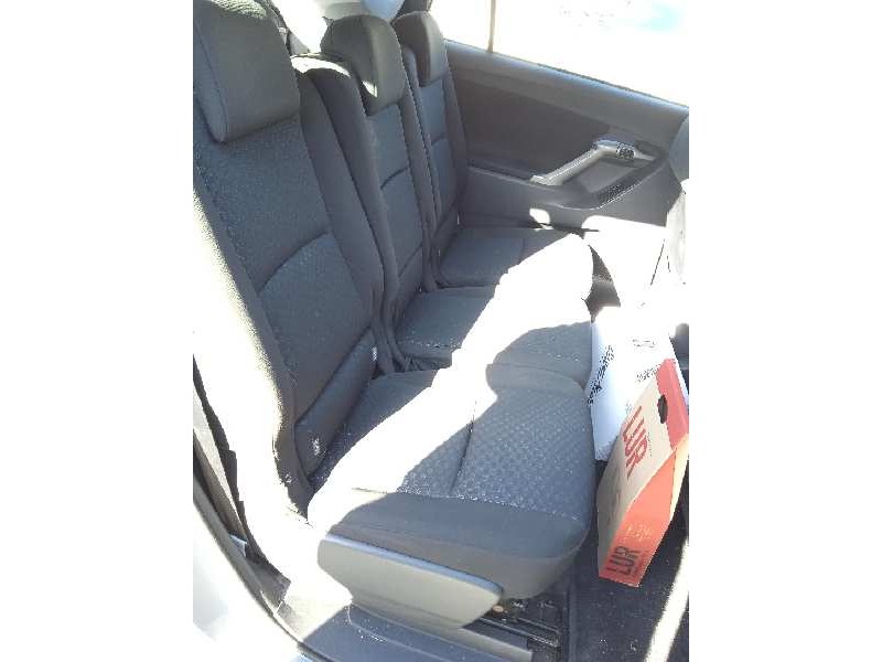 toyota verso del año 2010