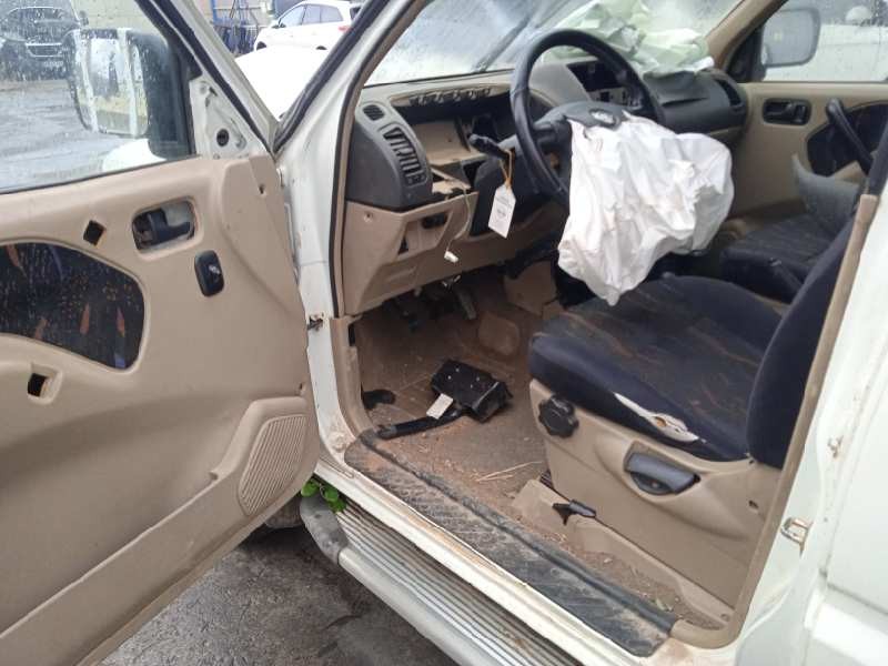 nissan terrano/terrano.ii (r20) del año 2001