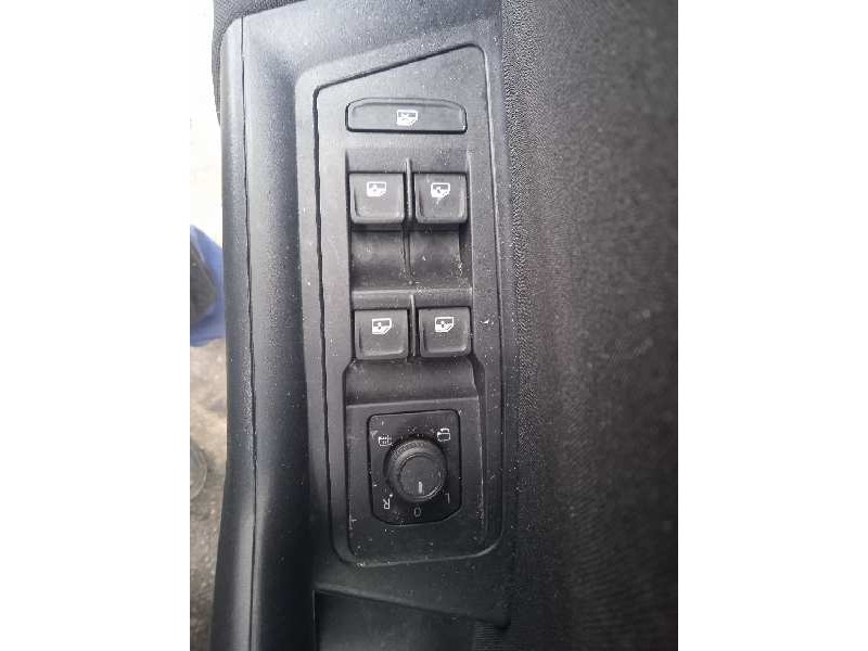 volkswagen t-roc del año 2023