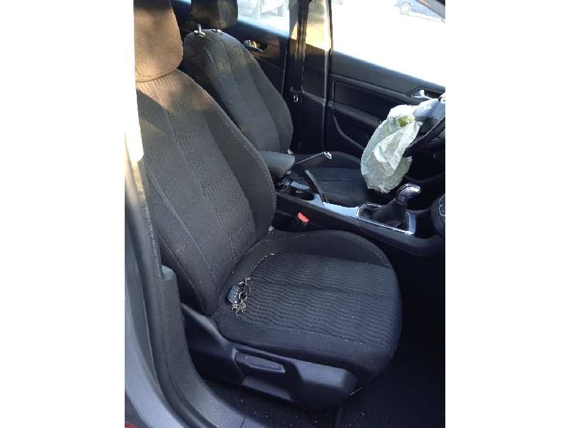 peugeot 308 del año 2013