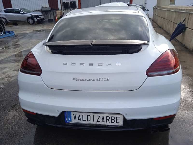 porsche panamera del año 2014