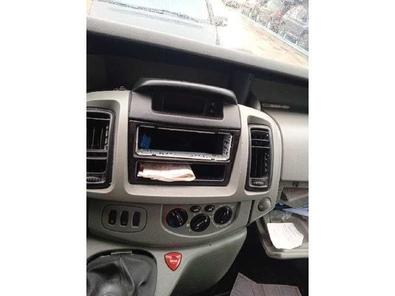 opel vivaro del año 2006